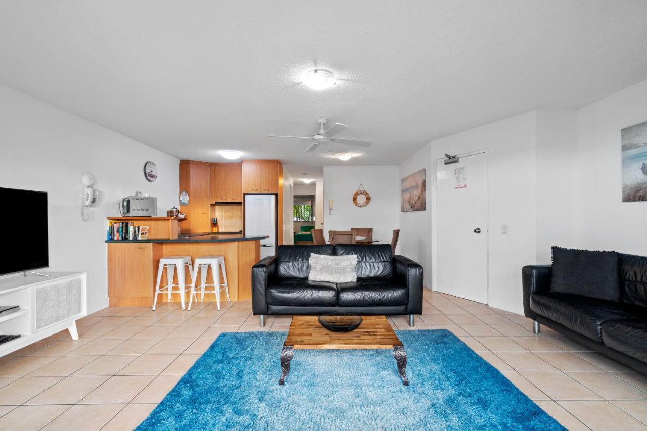 Kings Bay Apartments Калаундра Экстерьер фото