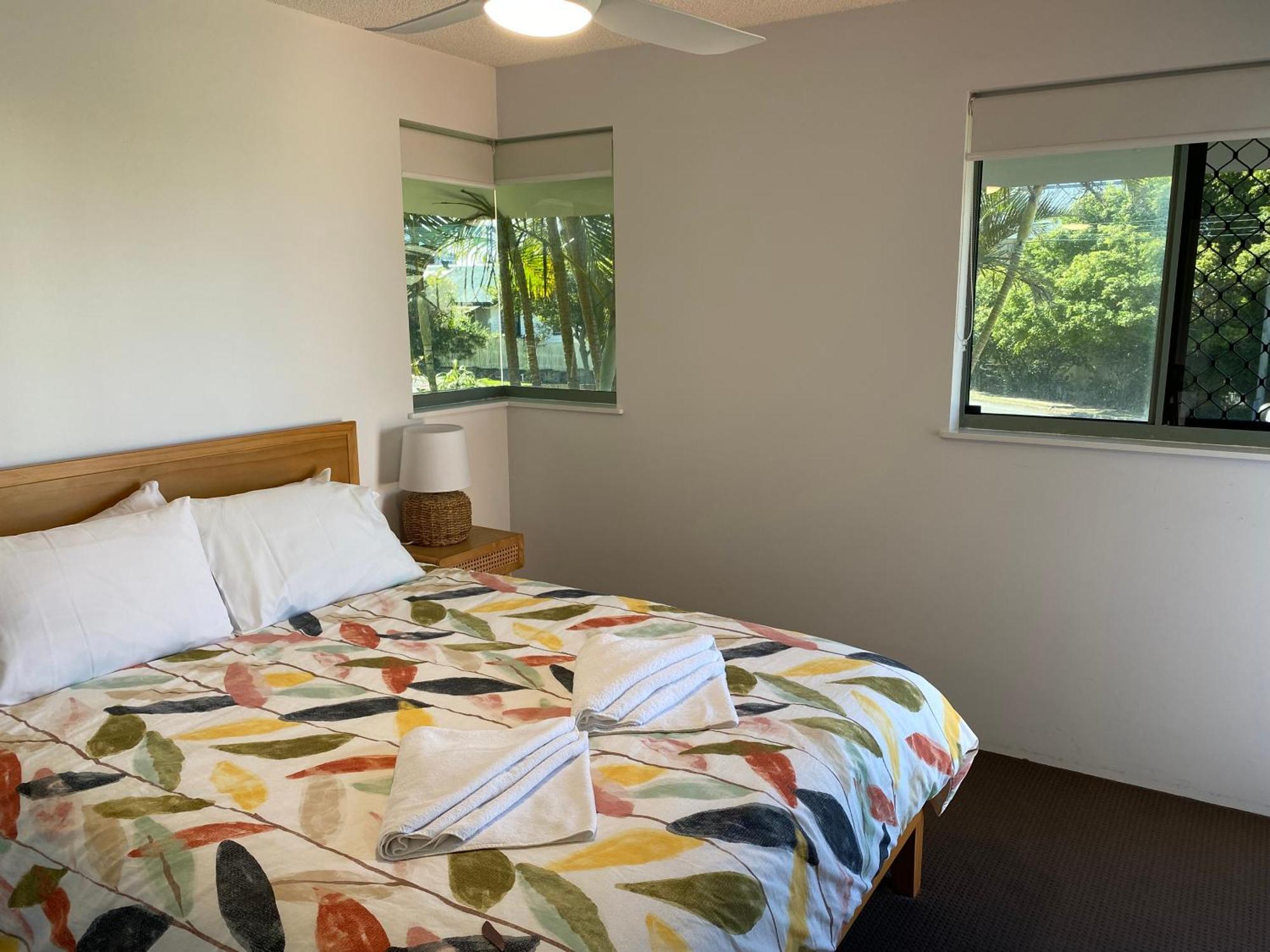 Kings Bay Apartments Калаундра Экстерьер фото