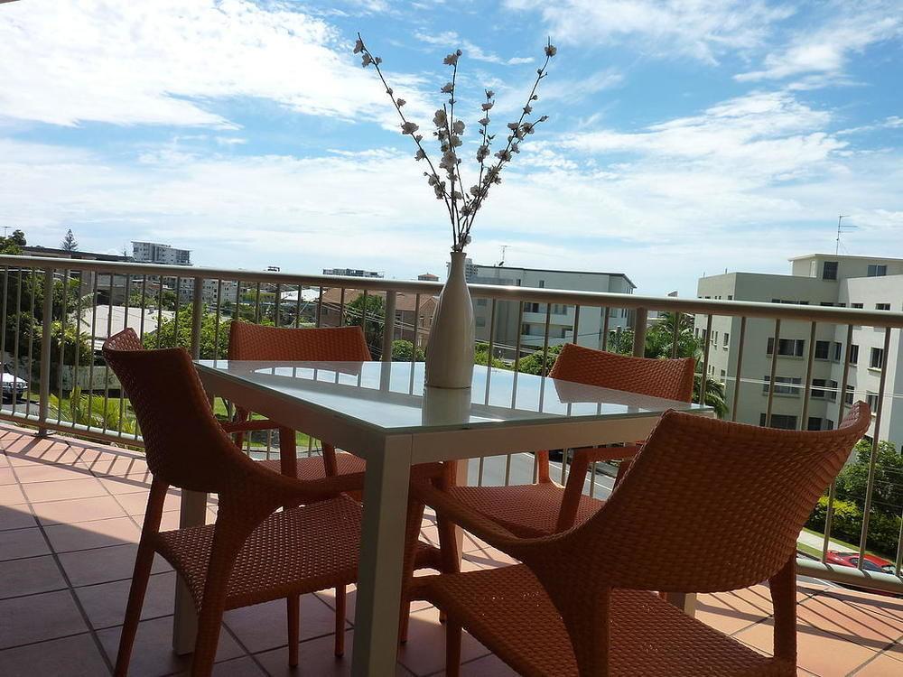 Kings Bay Apartments Калаундра Экстерьер фото